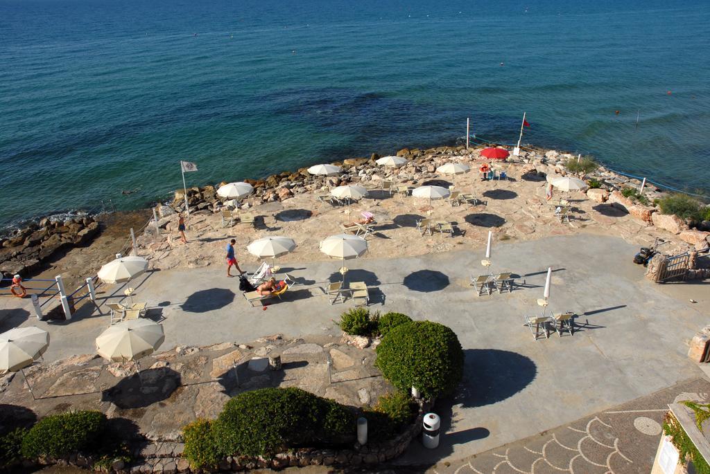 Grand Hotel L'Approdo Terracina Kültér fotó