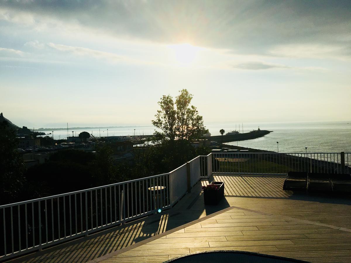 Grand Hotel L'Approdo Terracina Kültér fotó