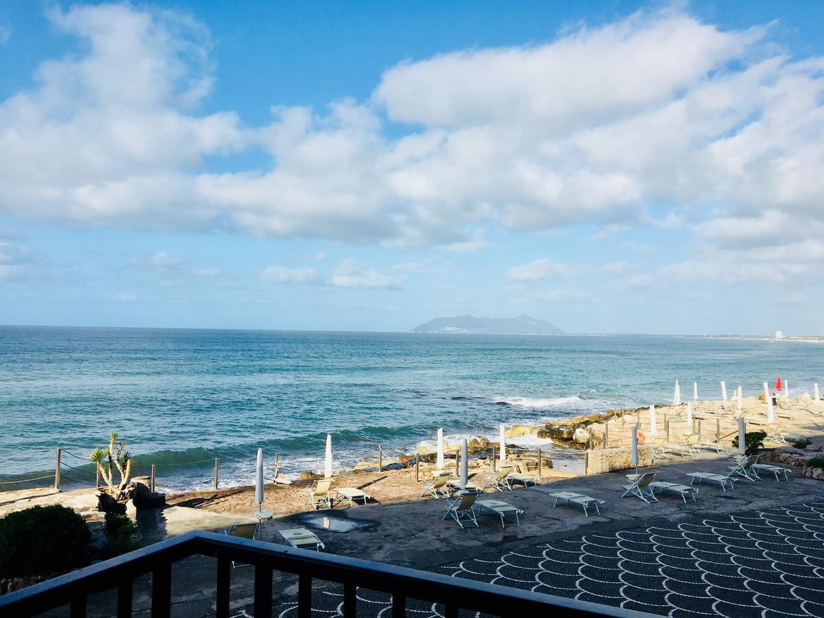 Grand Hotel L'Approdo Terracina Kültér fotó